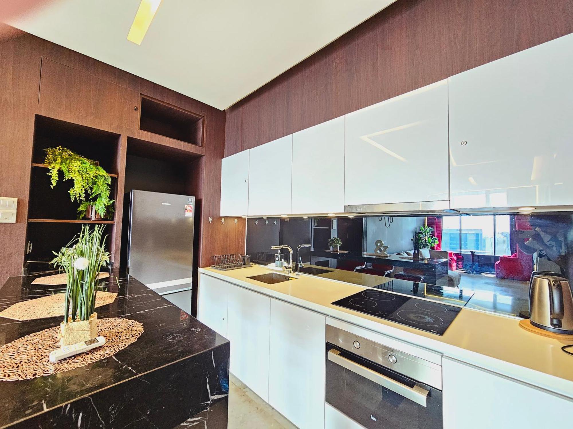 Sky Suites Klcc By Staylar Kuala Lumpur Bagian luar foto